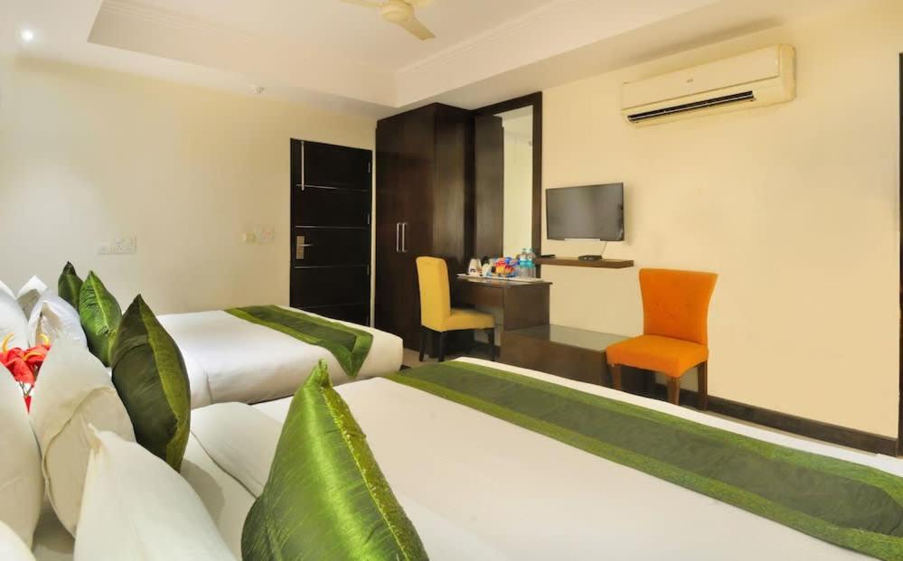 Zenith Hotel - Delhi Airport New Delhi Exteriör bild