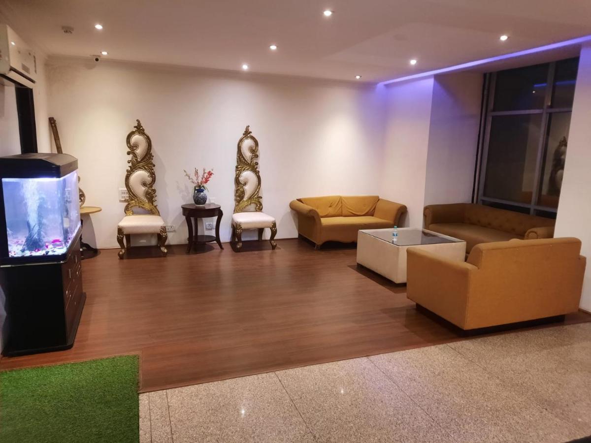 Zenith Hotel - Delhi Airport New Delhi Exteriör bild
